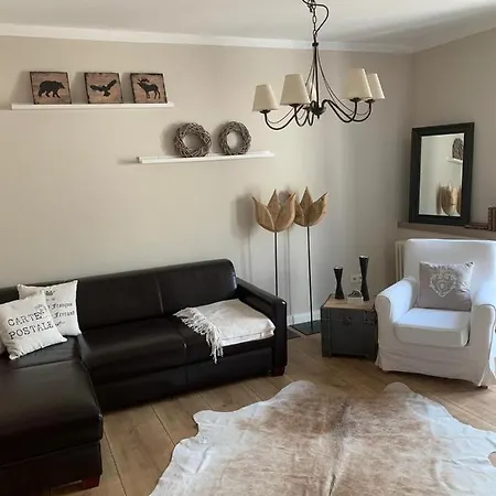 Haus 8 Apartment